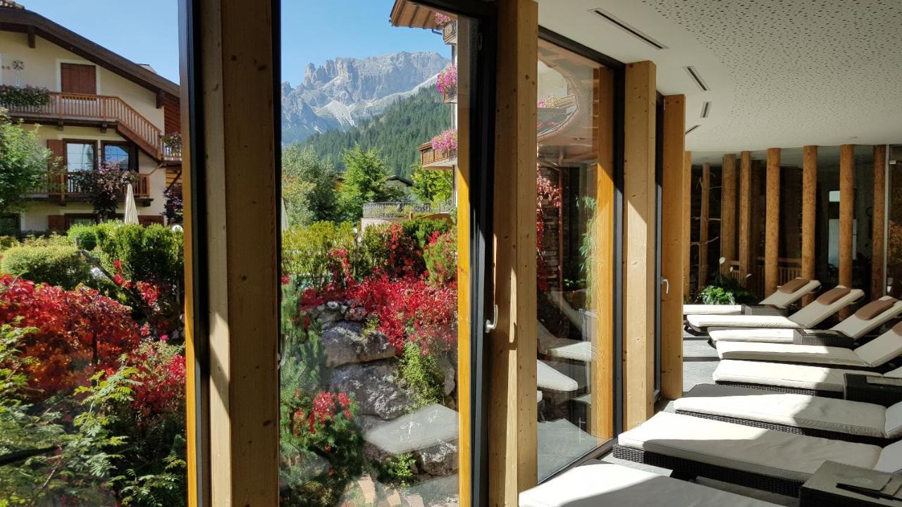 Hotel Gran Paradis Кампитело ди Фаса Екстериор снимка